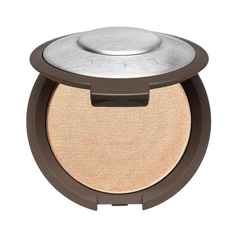 Becca Cosmetics Announces Brand Is Closing Due To COVID