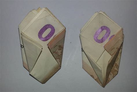 Blume aus einem Geldschein falten » Origami mit Geldscheinen