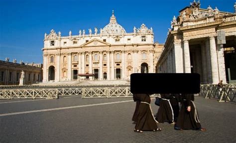 Sorprende orgía gay con drogas en el Vaticano Telediario México