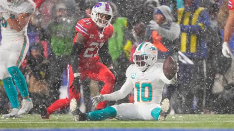 Dolphins WR Tyreek Hill says 2022 season was all athleticism