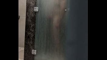 Entrenador Personal Pillado Masturb Ndose En Las Duchas Del Gimnasio Xvideos