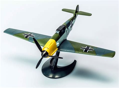 Airfix Quickbuild Messerschmitt Bf109 J6001 Model Kit Model Universe