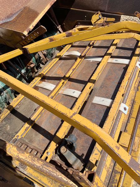 Vermeer 256 2 Point Bale Processor Post Equipment