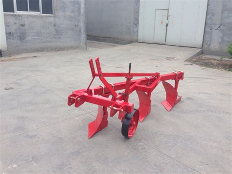 Mould Board Plough With 2 To 6 Blades Farm Implement And Disc Harrow