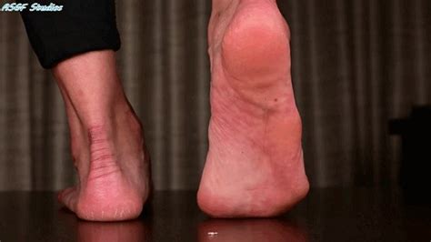 New Asian Model Crush Close Up Part MOV Amateur Soles Giantess And Footjobs Clips Sale