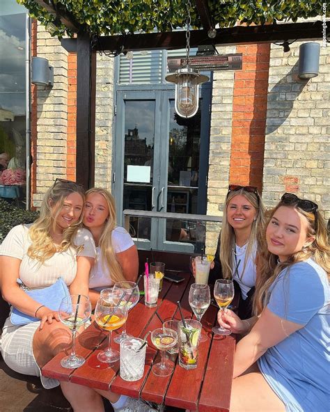 Bella Turner Bellajudeturner Nude OnlyFans Leaks Fappening FappeningBook