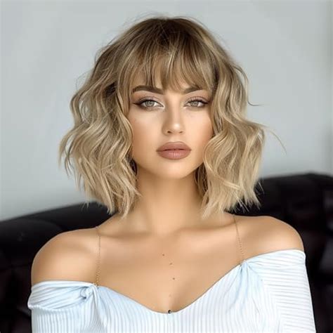 Amazon HIAYSAN Ombre Blonde Wigs For White Women Short Wavy Wig With Bangs Ash Blonde Bob