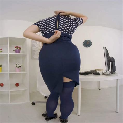 Office Show With This Stunning Darling VR Porn Video VRHump