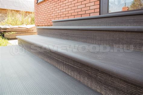 Крыльцо частного дома — Композитные ступени Крыльцо — композитные ...