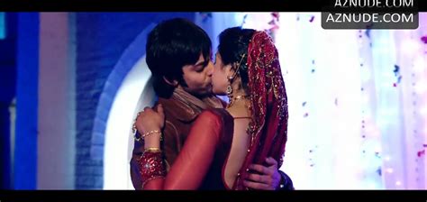 YAARIYAN NUDE SCENES AZNude