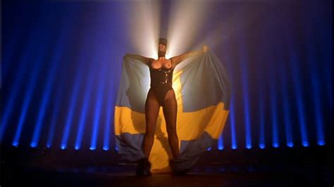 Suzanne Reuter nude pics página