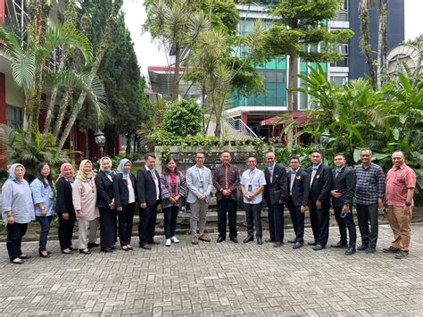 Kunjungan Penjajakan Kerjasama Akpar Nhi Bandung Dengan Poltekpar Nhi
