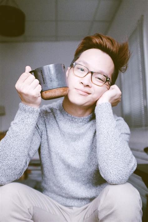 Những chàng hot boy nổi như cồn vì chịu lăn vào bếp