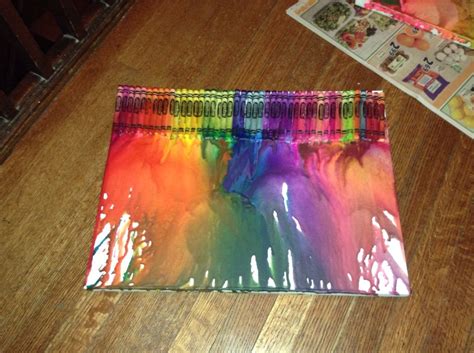 Melted Crayon Art With Hair Dryer Blending Colours Gives A Very Unique Look Use Hot Glue To