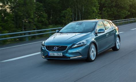 Nya Volvo V40 Säkerhet Support Den säkraste och mest intelligenta