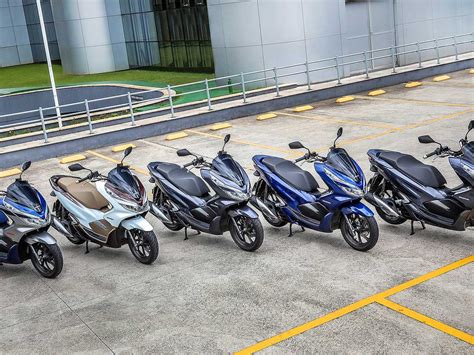 Galeria De Fotos Pcx Ou Nmax Qual O Scooter Mais Vendido Do Brasil