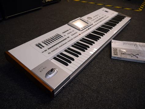 Korg PA2X PRO Arranger Keyboard - 2nd Hand | Rich Tone Music