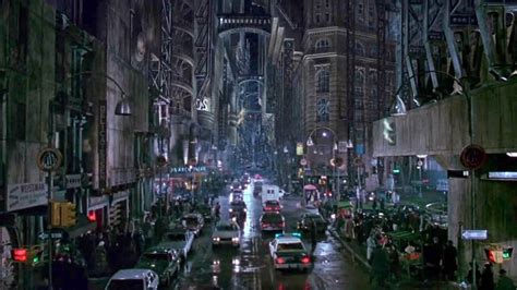 3 Things Tim Burtons Batman Did Better Than Any Other Dark Knight