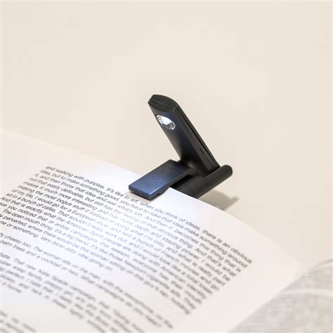 Mini Folding Booklight – Kikkerland Design Inc