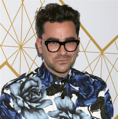 Dan Levy Joins Sex Education Season Celebritykind Positive Celebrity News Movies Tv