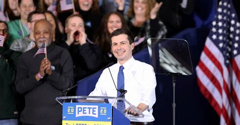 El alcalde demócrata gay Pete Buttigieg lanzó su candidatura presidencial Infobae