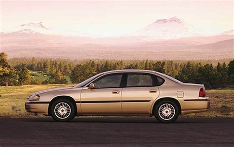 2000 Chevrolet Impala Pictures - 16 Photos | Edmunds