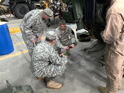 Army Science Advisors Connect With Soldiers During South Korean