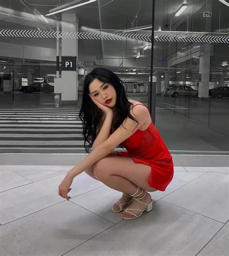 Red Nudes Realasians NUDE PICS ORG