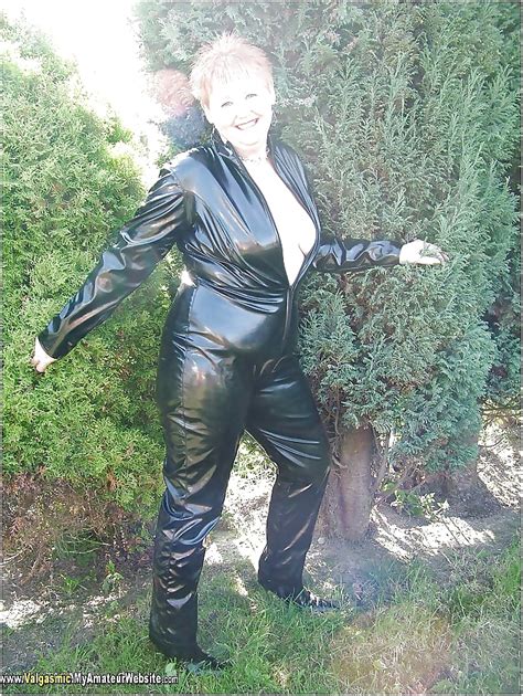 Sexy Black Leather Mom Porn Pictures XXX Photos Sex Images PICTOA