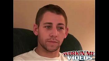 Gay Amateur Tatuado Acaricia Su Polla Jugosa Y Se Corre XVIDEOS