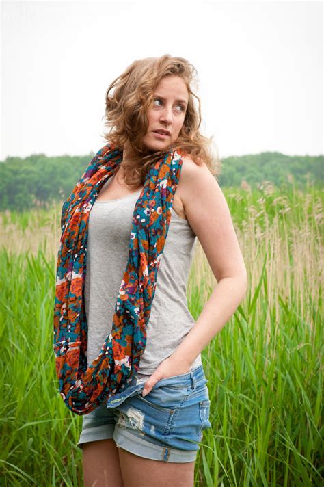 Curvy And Natural Redhead Showing Her Unshaved Hairy Pussy Outdoors Porn Pictures XXX Photos