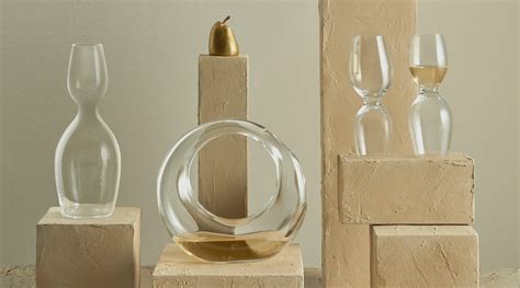 RED OR WHITE Set Di Due Bicchieri Da Vino By NUDE Design Ron Arad