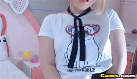 Lovely Curvy Babe Fuck Her Tight Pussy CamStreams Tv