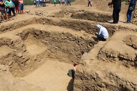 Descubren Templo Megal Tico Y Entierros Arqueol Gicos En Lambayeque