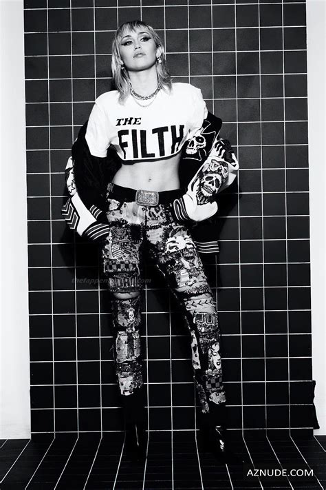 Miley Cyrus Nude By Vijat Mohindra Aznude