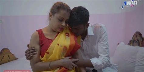 Desi Hot Bhabhi Fucks Stranger Tnaflix