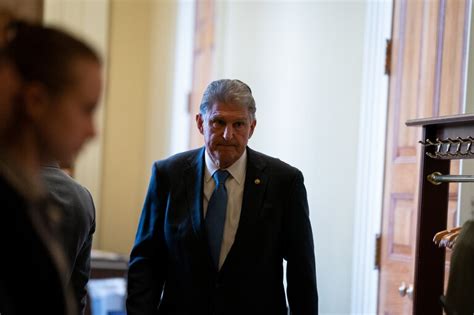 Democrats try to salvage Manchin’s deal on energy permitting reform ...