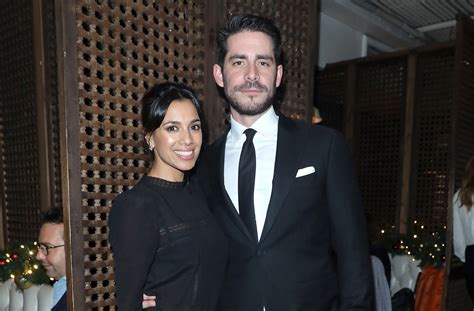 Emmerdales Fiona Wade And Simon Cotton Marry After Two Months Apart