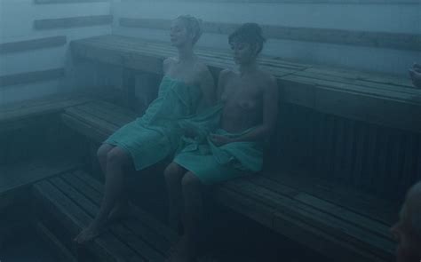 Ella Purnell Nude Sweetbitter 5 Pics Video TheFappening