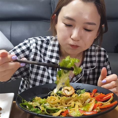 How to get real-time alerts from the Channel 13 news Vegas team 28