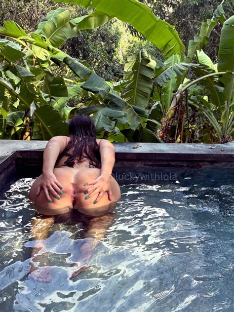 Gorgeous Pussies Porn Pic