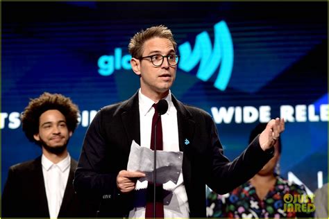 Nick Robinsons Love Simon Wins Outstanding Film At Glaad Media