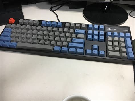Finally got the Leopold FC900R PD gray blue, it's amazing! Ask any ...