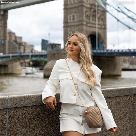 Laura Helen Kleinert Laura Helen K Nude OnlyFans Leaks Fappening FappeningBook