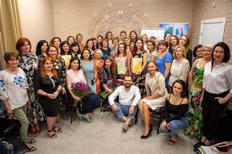 Центр Светланы Волобуевой — Светлана Волобуева. Открой в себе свет.