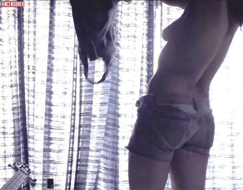 Naked Sofia Lanaro In Fin De Semana