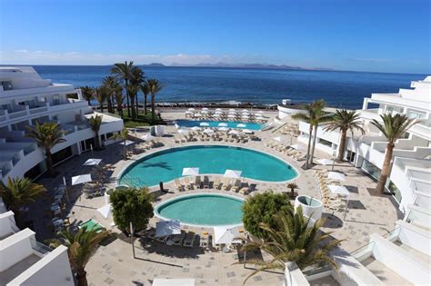 Hopetaft: Flamingo Beach Resort Playa Blanca