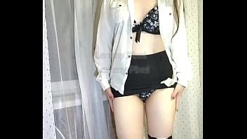 Secretary Lammy Pixel Loves To Get Naughty At Work XVIDEOS