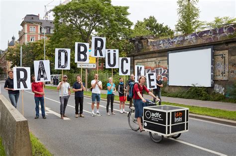 Aktion für sichere und direkte Rad Verbindung zwischen der Neustadt und