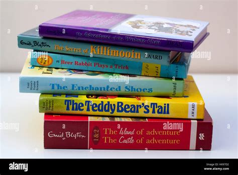 Childrens Books Stack Pile Hi Res Stock Photography And Images Alamy
